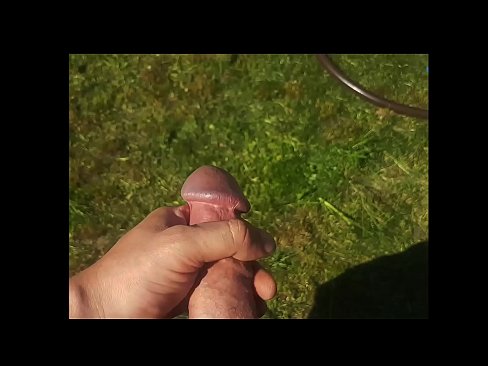 ❤️ A boazona fica com a rata rosa fodida e ejacula com um esguicho num jardim de Verão ❤❌ Apenas porno em nós pt.tubesexer-com.ru ❌❤